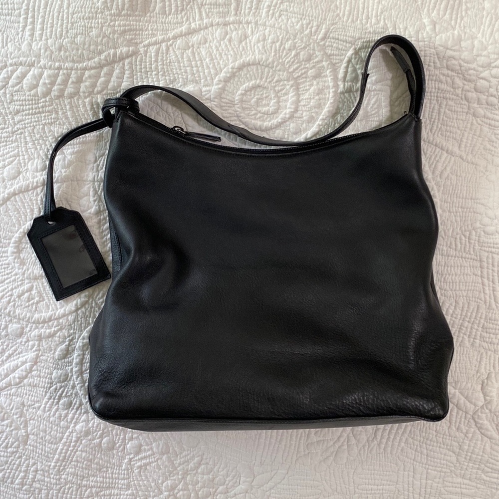 NWOT Giorgio Armani black leather purse/shoulder bag new without tags